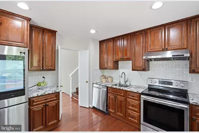 13513 Teakwood Lane, Germantown, MD 20874 - Photo 7