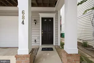684 Heathwalk Mews, Gaithersburg, MD 20878 - Photo 5