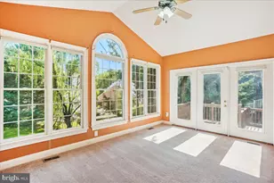 8931 Falls Farm Dr, Potomac, MD 20854 - Photo 57
