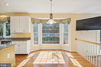 8931 Falls Farm Drive, Potomac, MD 20854 - Photo 13