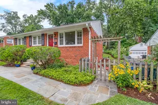 10913 Drumm Ave, Kensington, MD 20895 - Photo 3