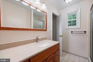 11315 Gainsborough Rd, Potomac, MD 20854 - Photo 31