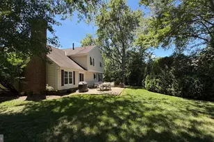 10 Dairyfield Ct, Rockville, MD 20852 - Photo 9