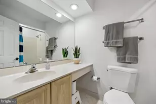 10 Dairyfield Ct, Rockville, MD 20852 - Photo 27