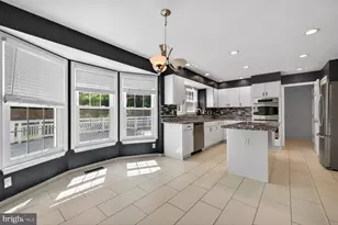 12320 Pissaro Dr, North Potomac, MD 20878 - Photo 15