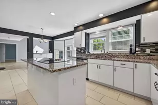 12320 Pissaro Dr, North Potomac, MD 20878 - Photo 17