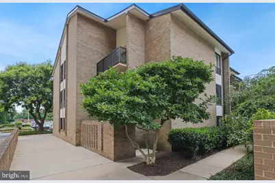 114 Monroe Street #102, Rockville, MD 20850 - Photo 15