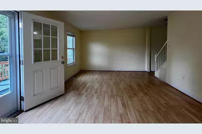 18819 Birdseye Drive, Germantown, MD 20874 - Photo 9
