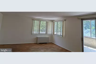 10401 Grosvenor Place #310, Rockville, MD 20852 - Photo 29