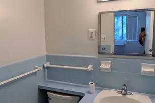 10401 Grosvenor Pl, Rockville, MD 20852 - Photo 19