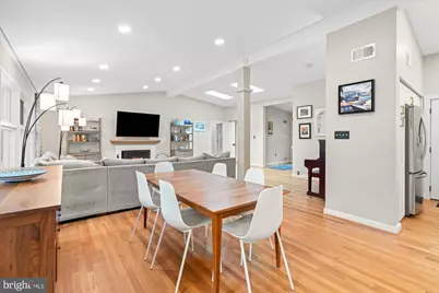 7727 Rocton Avenue, Chevy Chase, MD 20815 - Photo 7