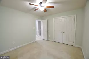 23011 Sycamore Farm Dr, Clarksburg, MD 20871 - Photo 29