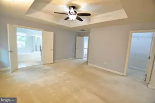 23011 Sycamore Farm Dr, Clarksburg, MD 20871 - Photo 45