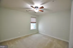 23011 Sycamore Farm Dr, Clarksburg, MD 20871 - Photo 27