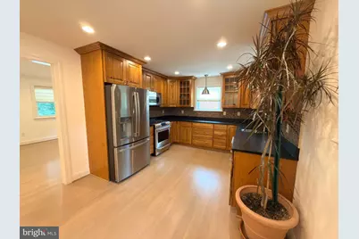 4719 Boiling Brook Parkway, Rockville, MD 20852 - Photo 17