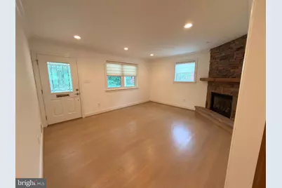 4719 Boiling Brook Parkway, Rockville, MD 20852 - Photo 5