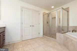 215 N Van Buren St, Rockville, MD 20850 - Photo 109