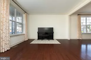 215 N Van Buren St, Rockville, MD 20850 - Photo 39