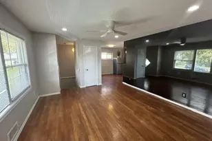 328 W Edmonston Dr, Rockville, MD 20852 - Photo 3