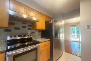 1103 Wildpark Ave, Gaithersburg, MD 20879 - Photo 9