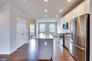 14263 Travilah Rd, Rockville, MD 20850 - Photo 9