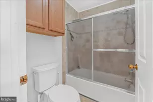 5820 Inman Park Cir, Rockville, MD 20852 - Photo 23
