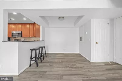 5820 Inman Park Circle #220, Rockville, MD 20852 - Photo 5