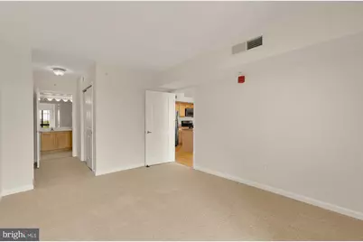 7915 Eastern Avenue #1014, Silver Spring, MD 20910 - Photo 19