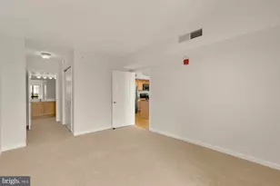 7915 Eastern Ave, Silver Spring, MD 20910 - Photo 19