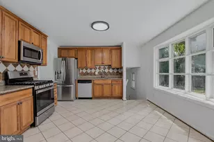 4700 Bel Pre Rd, Rockville, MD 20853 - Photo 15