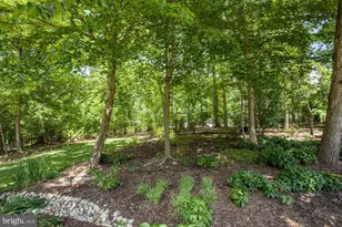 9909 Avenel Farm Dr, Potomac, MD 20854 - Photo 27