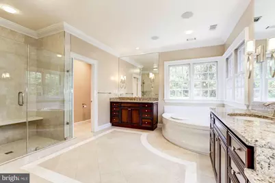 9909 Avenel Farm Drive, Potomac, MD 20854 - Photo 15