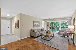 5809 Edson Ln, North Bethesda, MD 20852 - Photo 3