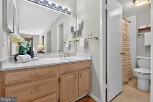 5809 Edson Ln, North Bethesda, MD 20852 - Photo 11