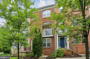 567 Pelican Ave, Gaithersburg, MD 20877 - Photo 1