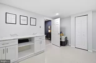12101 Gatewater Dr, Potomac, MD 20854 - Photo 43