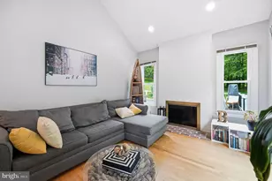 12101 Gatewater Dr, Potomac, MD 20854 - Photo 23