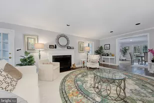 8232 Kerry Ct, Chevy Chase, MD 20815 - Photo 7