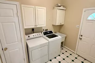 14605 Nadine Dr, Rockville, MD 20853 - Photo 11