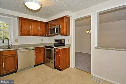 5 Sanders, Gaithersburg, MD 20877 - Photo 5