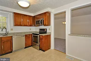 5 Sanders, Gaithersburg, MD 20877 - Photo 5