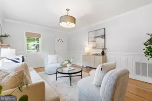 901 Davis Ave, Takoma Park, MD 20912 - Photo 9