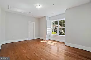 6941 Winterberry Ln, Bethesda, MD 20817 - Photo 27