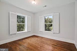 6941 Winterberry Ln, Bethesda, MD 20817 - Photo 15