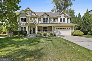 6941 Winterberry Ln, Bethesda, MD 20817 - Photo 1