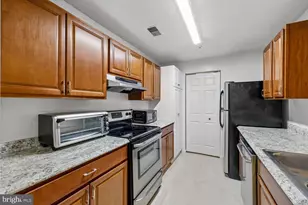 12902 Churchill Ridge Cir, Germantown, MD 20874 - Photo 19