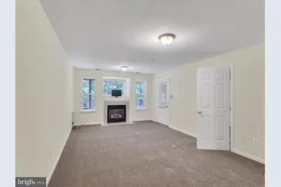 13002 Woodcutter Circle #159, Germantown, MD 20876 - Photo 7