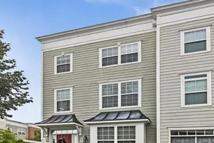 11718 Leesborough Cir, Silver Spring, MD 20902 - Photo 1
