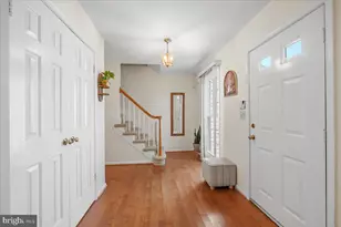7117 Copperwood Ct, Rockville, MD 20855 - Photo 3