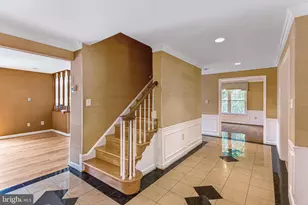 7416 Royal Dominion Dr, Bethesda, MD 20817 - Photo 7
